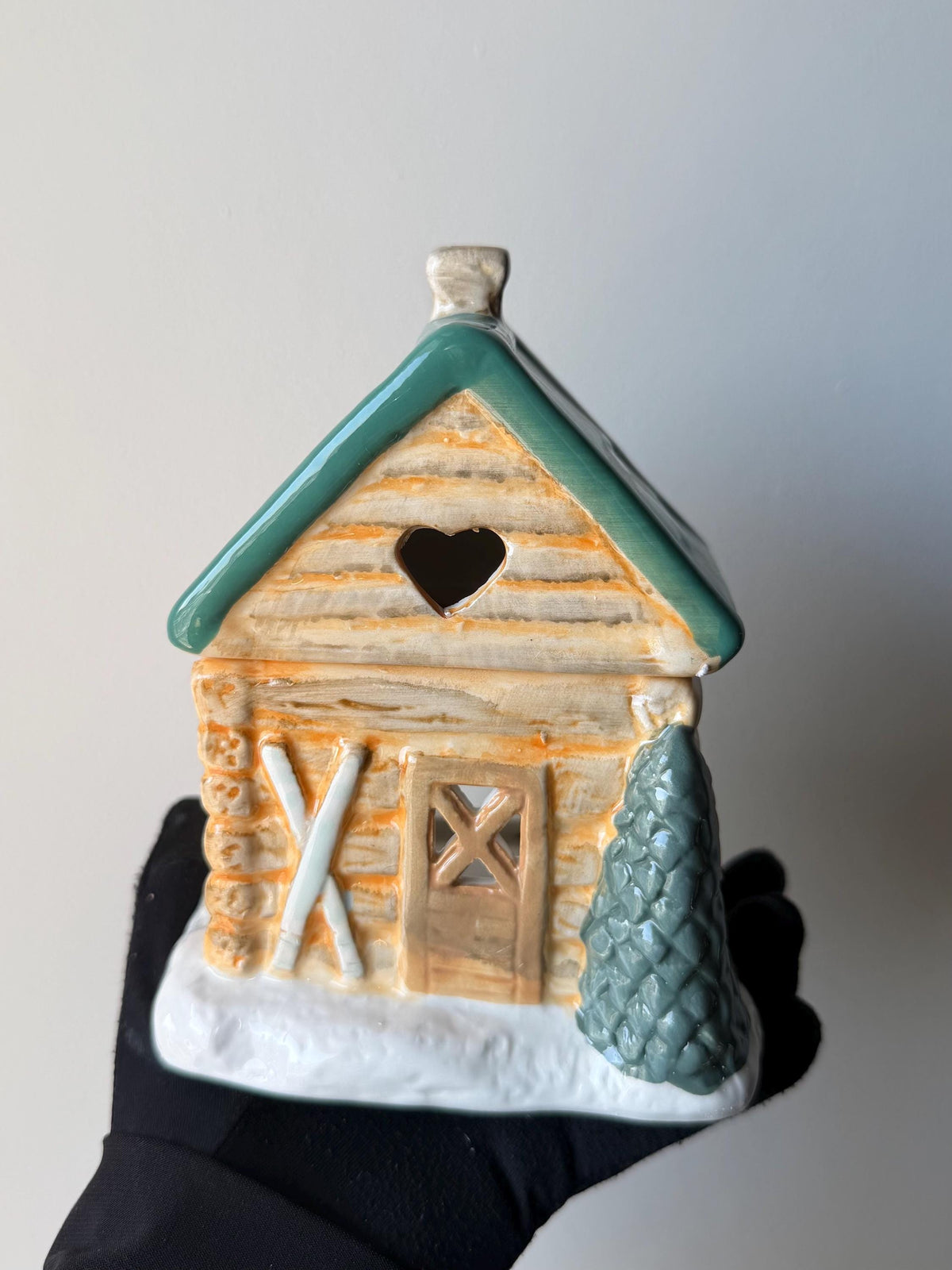Ceramic Cabin W&M Burner