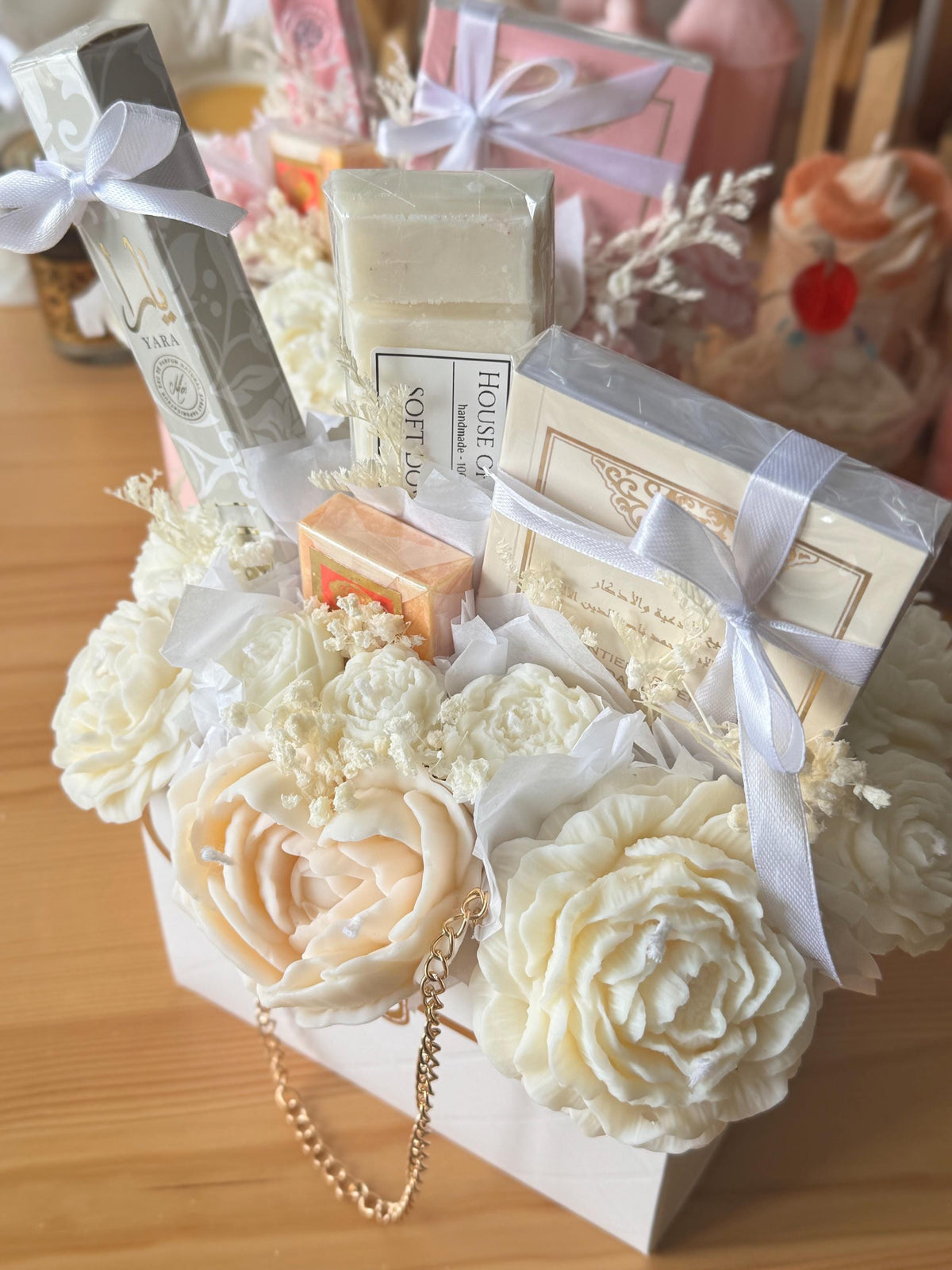 Bouquet Candle with Items