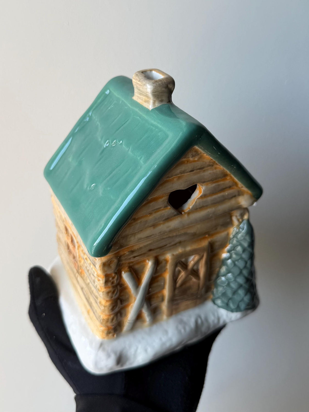 Ceramic Cabin W&M Burner